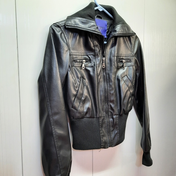 Miley Cyrus Max Azria Faux Leather Girl's Jacket Black size S - Picture 2 of 16